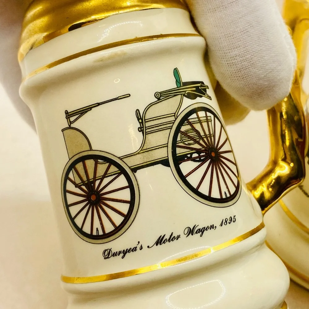 EUC Vintage Henry Ford Museum Car Salt & Pepper Shakers